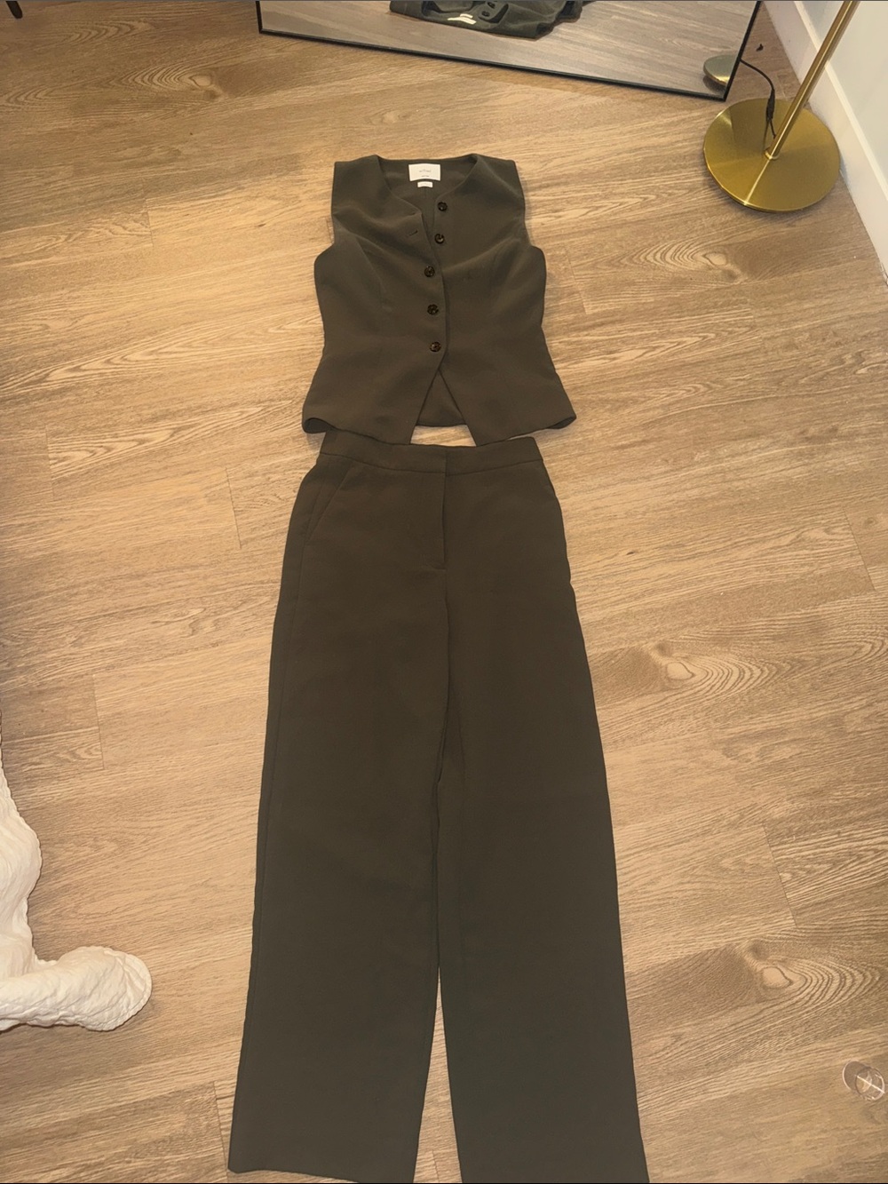 Aritzia Limitless dark Olive Wide-Leg Pants & Tailored Vest Set